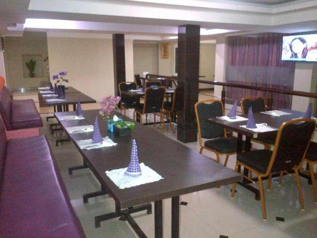 Erin Int Hotel 마카사르 외부 사진